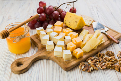 The Ultimate Guide to the Perfect Cheese Board !!